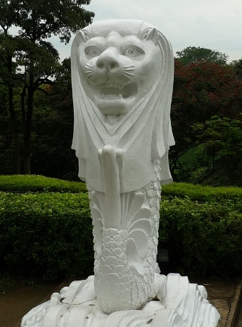 マウント・フェイバー公園 (Mount Faber Park) のマーライオン