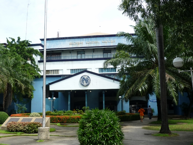 フィリピン国鉄 TUTUBAN Station